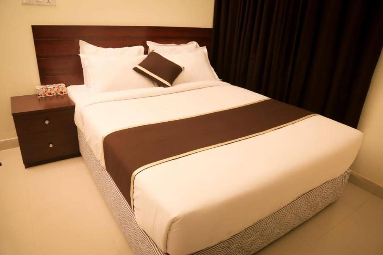 Hotel Golden Hill Cox's Bazar Esterno foto